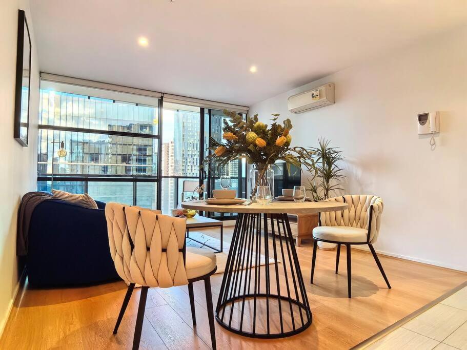 Charming 1Br Southbank W Balcony & Free Parking#Ti22 Appartement Melbourne Buitenkant foto