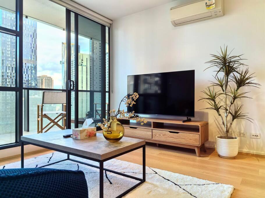 Charming 1Br Southbank W Balcony & Free Parking#Ti22 Appartement Melbourne Buitenkant foto